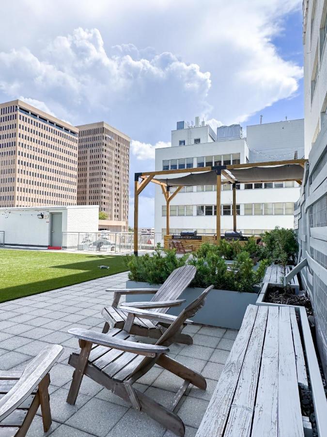 Entire High-rise - 2bd Baton Rouge